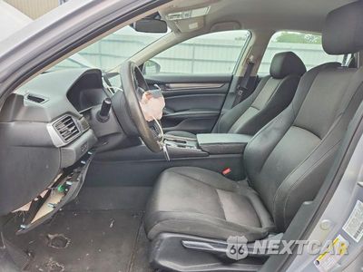 Zdjęcie 7 z 12 samochodu: 2020 HONDA ACCORD LX VIN:1HGCV1F11LA070224 - miniatura