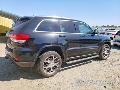 Trzecie zdjęcie samochodu z tyłu: 2018 JEEP GRAND CHEROKEE LIMITED VIN:1C4RJEBG4JC197346 - miniatura