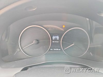 Zdjęcie 9 z 12 samochodu: 2014 LEXUS ES 300H VIN:JTHBW1GG8E2041387 - miniatura
