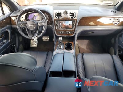 Zdjęcie 8 z 13 samochodu: 2019 BENTLEY BENTAYGA VIN:SJAAM2ZV8KC027436 - miniatura