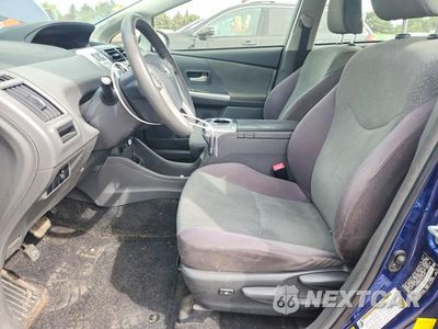 Zdjęcie 7 z 12 samochodu: 2012 TOYOTA PRIUS V THREE VIN:JTDZN3EU7C3127627 - miniatura