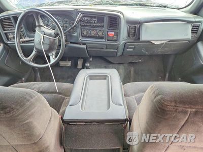 Zdjęcie 8 z 13 samochodu: 2001 CHEVROLET SILVERADO K1500 VIN:2GCEK19T611388232 - miniatura