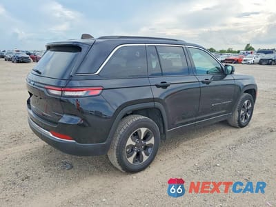 Trzecie zdjęcie samochodu z tyłu: 2024 JEEP GRAND CHEROKEE LIMITED 4XE VIN:1C4RJYB62RC117367 - miniatura