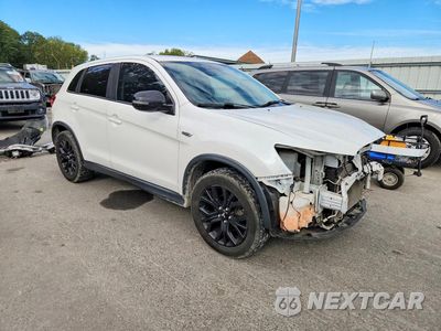 Czwarte zdjęcie samochodu z boku: 2017 MITSUBISHI OUTLANDER SPORT ES VIN:JA4AP3AU9HZ056992 - miniatura