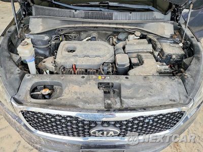 Zdjęcie 12 z 13 samochodu: 2017 KIA SORENTO LX VIN:5XYPGDA38HG246309 - miniatura