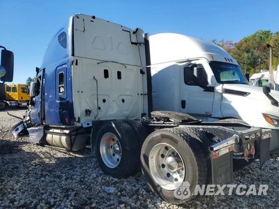 Drugie zdjęcie samochodu z przodu: 2017 FREIGHTLINER CASCADIA 125 SEMI TRUCK VIN:3AKJGLDR0HSHX7850 - miniatura