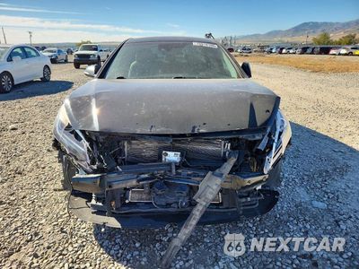 Piąte zdjęcie samochodu w środku: 2016 HYUNDAI SONATA HYBRID LIMITED VIN:KMHE34L11GA033338 - miniatura