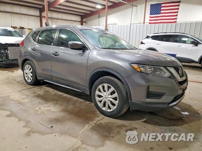 Czwarte zdjęcie samochodu z boku: 2018 NISSAN ROGUE S VIN:5N1AT2MT6JC781677 - miniatura