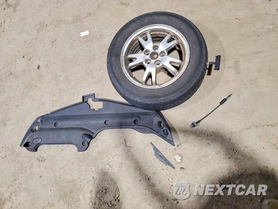 Zdjęcie 12 z 13 samochodu: 2005 TOYOTA PRIUS BASE VIN:JTDKB22U550118096 - miniatura