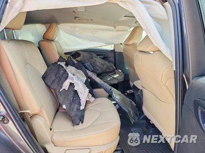 Zdjęcie 11 z 13 samochodu: 2023 TOYOTA HIGHLANDER XLE VIN:5TDKDRAH6PS000503 - miniatura