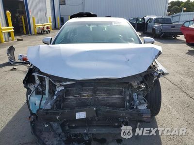 Piąte zdjęcie samochodu w środku: 2014 TOYOTA AVALON HYBRID XLE TOURING VIN:4T1BD1EBXEU022435 - miniatura