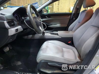 Zdjęcie 7 z 12 samochodu: 2019 HONDA ACCORD LX VIN:1HGCV1F12KA053849 - miniatura