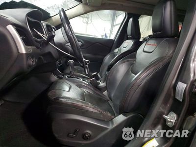 Zdjęcie 7 z 13 samochodu: 2017 JEEP CHEROKEE TRAILHAWK VIN:1C4PJMBS4HD228721 - miniatura