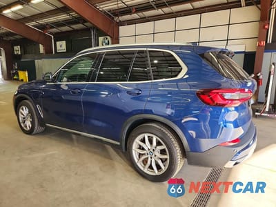 Drugie zdjęcie samochodu z przodu: 2021 BMW X5 XDRIVE45E VIN:5UXTA6C08M9F27585 - miniatura