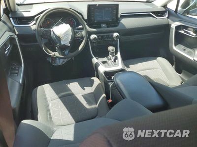 Zdjęcie 8 z 13 samochodu: 2021 TOYOTA RAV4 XLE VIN:2T3W1RFV4MC101589 - miniatura