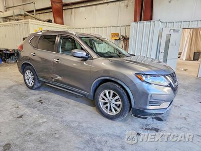 Czwarte zdjęcie samochodu z boku: 2018 NISSAN ROGUE SV VIN:KNMAT2MT7JP562577 - miniatura