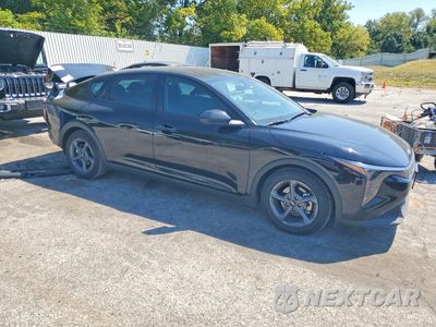Czwarte zdjęcie samochodu z boku: 2026 KIA K4 LXS VIN:3KPFT4DEXTE308531 - miniatura