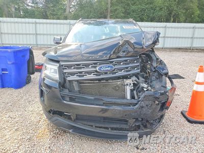 Piąte zdjęcie samochodu w środku: 2018 FORD EXPLORER XLT VIN:1FM5K7D8XJGA62809 - miniatura