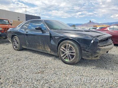 Czwarte zdjęcie samochodu z boku: 2019 DODGE CHALLENGER SXT VIN:2C3CDZGGXKH532268 - miniatura
