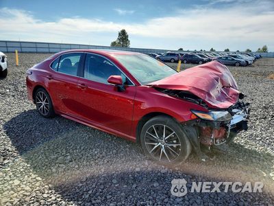 Czwarte zdjęcie samochodu z boku: 2023 TOYOTA CAMRY SE VIN:4T1G11BK7PU105519 - miniatura