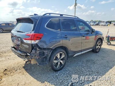 Trzecie zdjęcie samochodu z tyłu: 2020 SUBARU FORESTER TOURING VIN:JF2SKAXC6LH562663 - miniatura