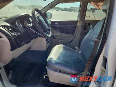 Zdjęcie 7 z 13 samochodu: 2015 DODGE GRAND CARAVAN SE VIN:2C7WDGBG2FR614132 - miniatura
