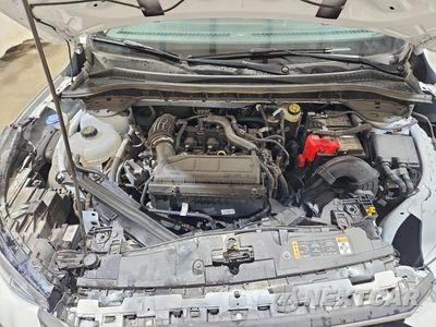 Zdjęcie 12 z 14 samochodu: 2025 FORD ESCAPE ACTIVE VIN:1FMCU9GN8SUA89864 - miniatura