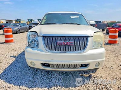 Piąte zdjęcie samochodu w środku: 2014 GMC YUKON DENALI HYBRID VIN:1GKS1GEJ3BR114688 - miniatura