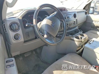Zdjęcie 8 z 13 samochodu: 2014 FORD ECONOLINE E150 VAN VIN:1FTNE1EW3EDA77634 - miniatura