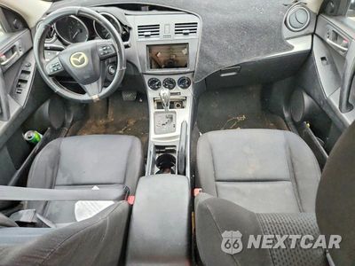 Zdjęcie 8 z 12 samochodu: 2010 MAZDA 3 I VIN:JM1BL1SF0A1273457 - miniatura