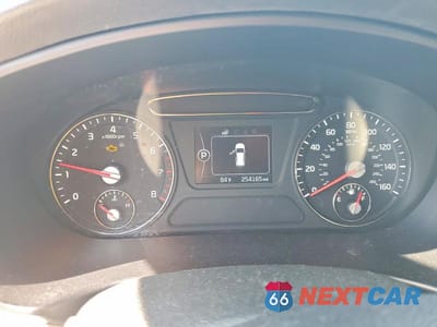 Zdjęcie 9 z 13 samochodu: 2017 KIA SORENTO LX V6 VIN:5XYPGDA5XHG196059 - miniatura