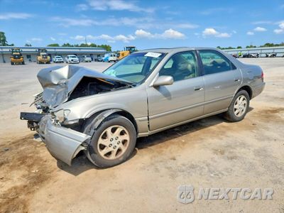 1997 TOYOTA CAMRY XLE V6 JT2BF22K5V0073785 - główne zdjęcie licytacji z USA - miniatura