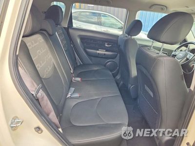 Zdjęcie 10 z 12 samochodu: 2013 KIA SOUL + VIN:KNDJT2A65D7765194 - miniatura