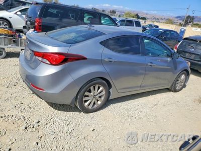 Trzecie zdjęcie samochodu z tyłu: 2016 HYUNDAI ELANTRA SE VIN:KMHDH4AE7GU511649 - miniatura