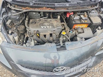 Zdjęcie 11 z 12 samochodu: 2008 TOYOTA YARIS BASE VIN:JTDBT923281261986 - miniatura