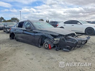 Czwarte zdjęcie samochodu z boku: 2014 INFINITI Q50 PREMIUM VIN:JN1BV7AP4EM676145 - miniatura