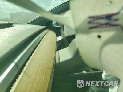 Zdjęcie 9 z 12 samochodu: 2021 TESLA MODEL Y VIN:5YJYGDED2MF107446 - miniatura