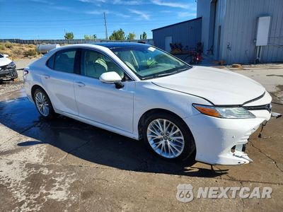 Czwarte zdjęcie samochodu z boku: 2018 TOYOTA CAMRY XLE V6 VIN:4T1BZ1HK6JU007244 - miniatura