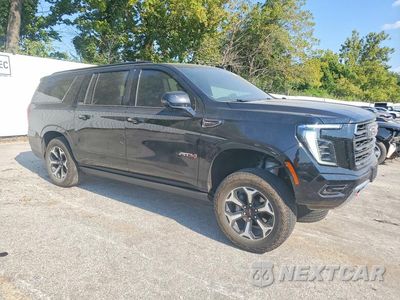Czwarte zdjęcie samochodu z boku: 2025 GMC YUKON XL AT4 VIN:1GKS2HRL3SR226826 - miniatura