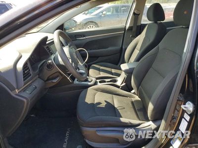 Zdjęcie 7 z 12 samochodu: 2019 HYUNDAI ELANTRA SE VIN:5NPD74LF3KH442460 - miniatura
