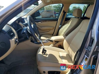 Zdjęcie 7 z 13 samochodu: 2014 BMW X1 XDRIVE28I VIN:WBAVL1C51EVY21142 - miniatura