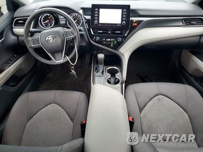 Zdjęcie 8 z 12 samochodu: 2022 TOYOTA CAMRY LE VIN:4T1C11AK1NU688389 - miniatura