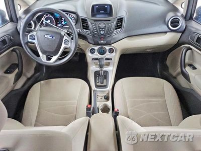 Zdjęcie 8 z 12 samochodu: 2018 FORD FIESTA SE VIN:3FADP4EJ8JM107808 - miniatura