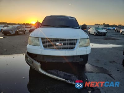 Piąte zdjęcie samochodu w środku: 2003 FORD EXPEDITION EDDIE BAUER VIN:1FMPU17L63LB82469 - miniatura