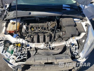 Zdjęcie 11 z 13 samochodu: 2015 FORD FOCUS TITANIUM VIN:1FADP3N26FL387126 - miniatura