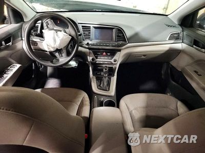 Zdjęcie 8 z 12 samochodu: 2017 HYUNDAI ELANTRA SE VIN:KMHD84LF6HU195233 - miniatura
