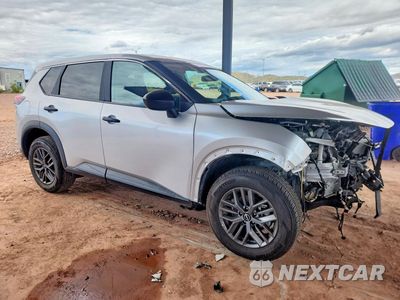 Czwarte zdjęcie samochodu z boku: 2024 NISSAN ROGUE S VIN:5N1BT3AA1RC723789 - miniatura