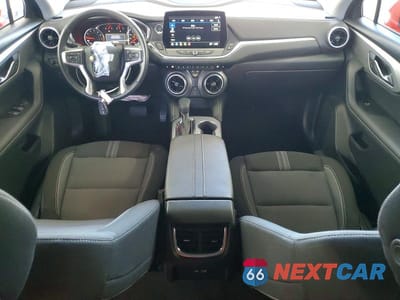 Zdjęcie 8 z 14 samochodu: 2026 CHEVROLET BLAZER 2LT VIN:3GNKBCR40TS142511 - miniatura