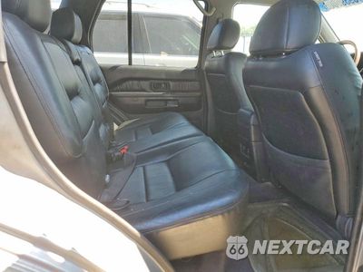 Zdjęcie 10 z 12 samochodu: 2001 INFINITI QX4 VIN:JNRDR07Y31W102023 - miniatura