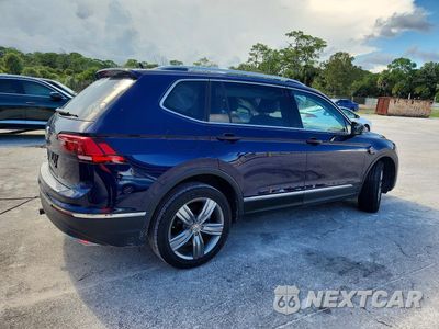 Trzecie zdjęcie samochodu z tyłu: 2021 VOLKSWAGEN TIGUAN SE VIN:3VV3B7AX0MM149539 - miniatura